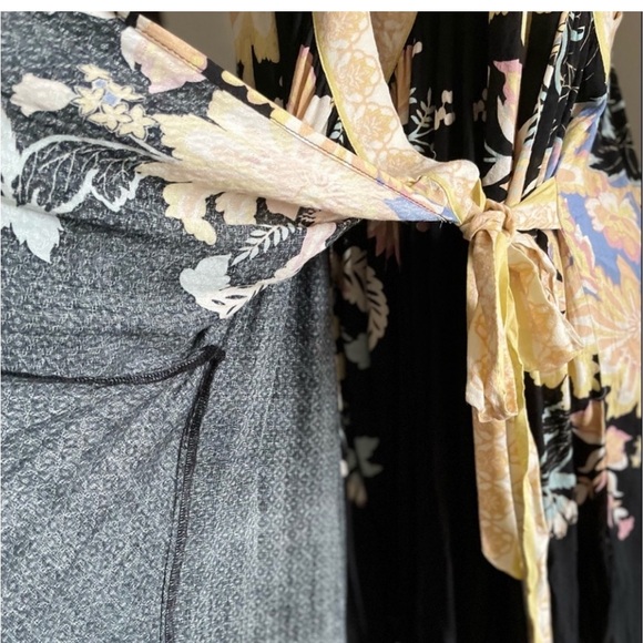 Free People] Black Yellow Paisley Floral Print Wrap Back open Slip Dress - Picture 8 of 16